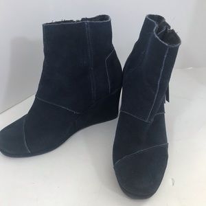 Toms Blue Suede Bootie size 7